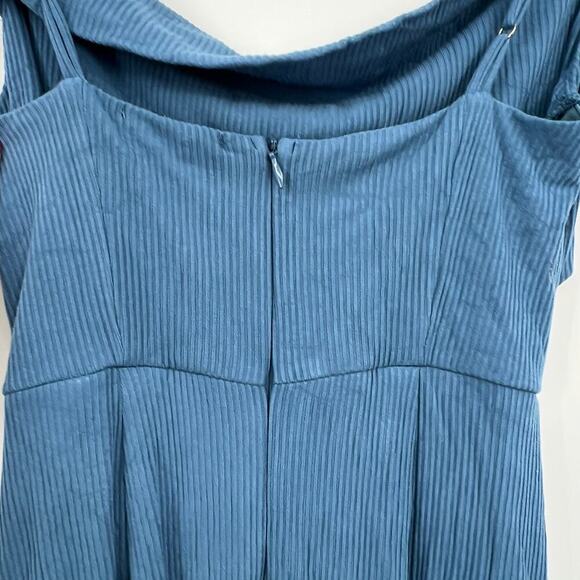 Hello Molly ROOFTOP MARTINIS FOR TWO MIDI DRESS MIDNIGHT BLUE party size small - Picture 9 of 9